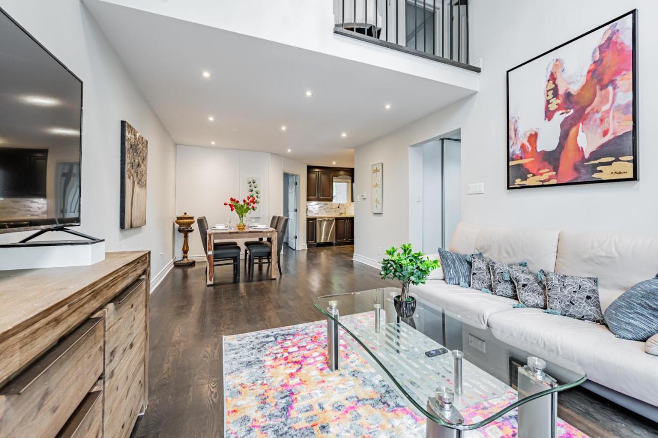 تورونتو Beautiful Property In Downtown Core Close To Subway Station! المظهر الخارجي الصورة